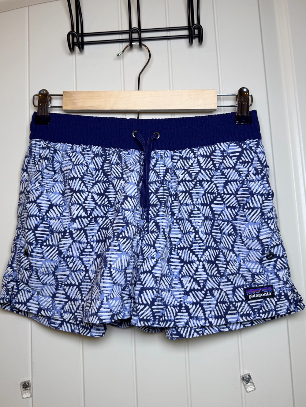 Patagonia Girls Costa Rica Baggies Shorts Blue Geometric Print Size XL